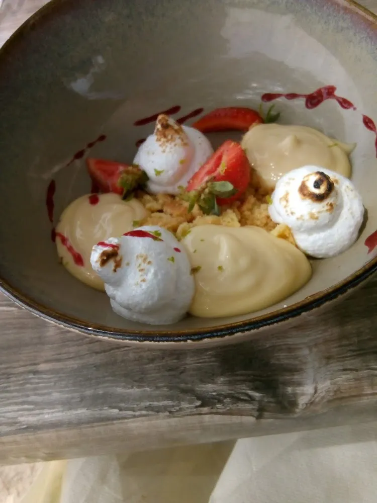 Tarte Au Citron Meringuée