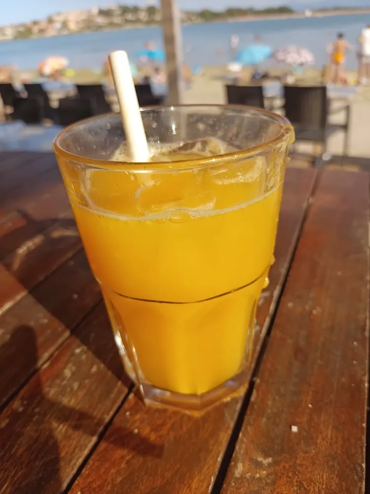 Un Vrai J'us d'Orange Pressé